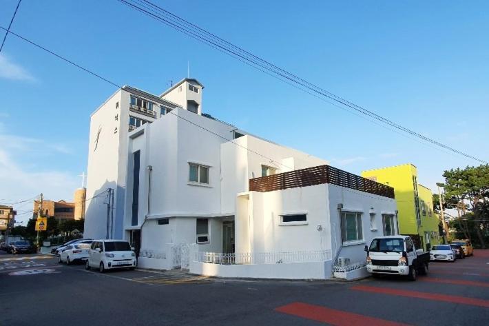 Jeju Guesthouse Togŭnnae المظهر الخارجي الصورة