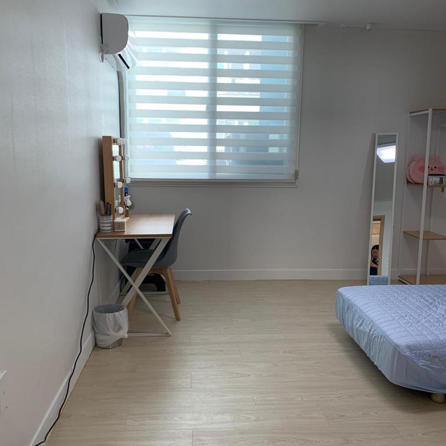 Jeju Guesthouse Togŭnnae المظهر الخارجي الصورة