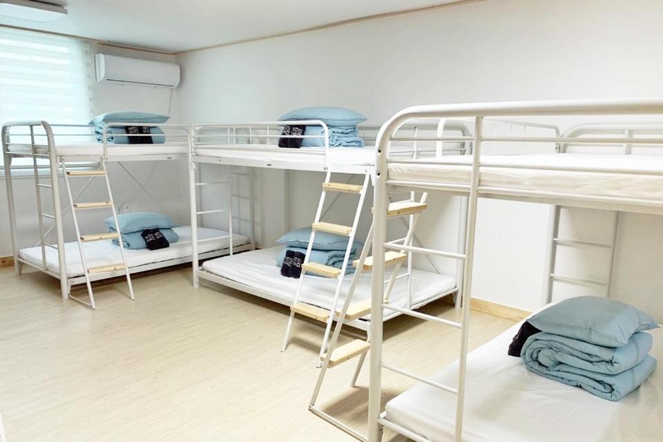 Jeju Guesthouse Togŭnnae المظهر الخارجي الصورة