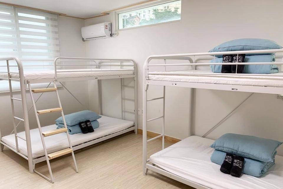 Jeju Guesthouse Togŭnnae المظهر الخارجي الصورة
